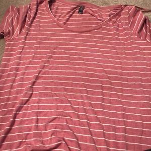 pink stripped t shirt
